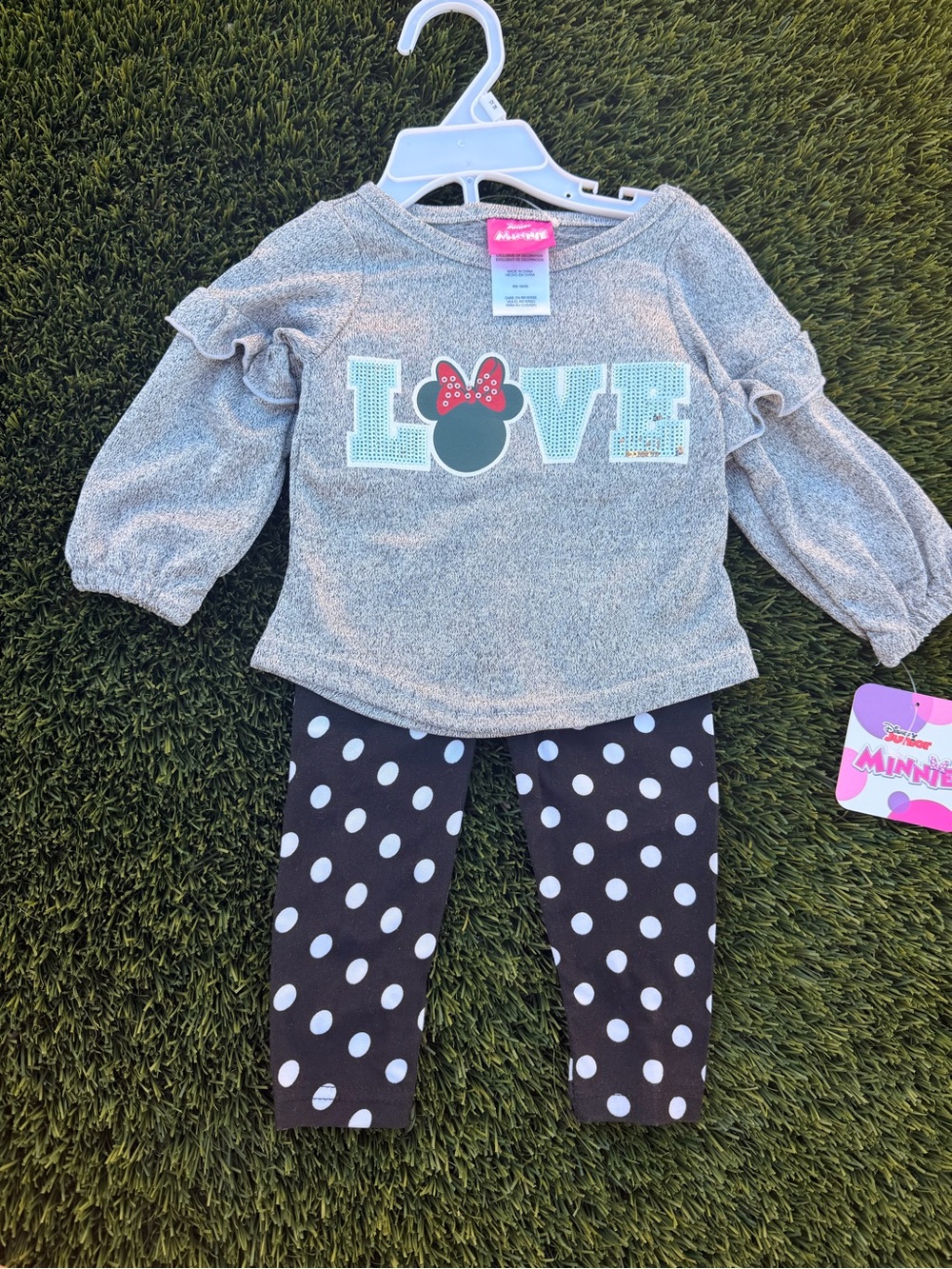Disney Gray 'LOVE' Minnie Top with Black Polka Dot Leggings